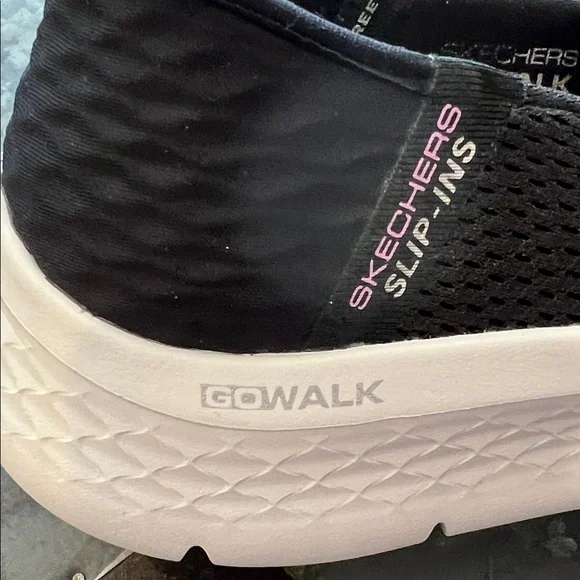 Like new Skechers | Go Walk Slip-Ins | Size 8 1/2 - Picture 15 of 16